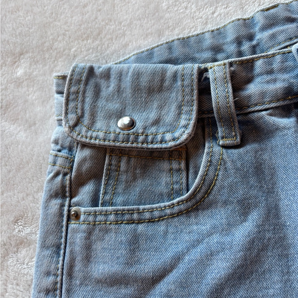 Denim Frayed Hem Women Shorts - Picture 5 of 7